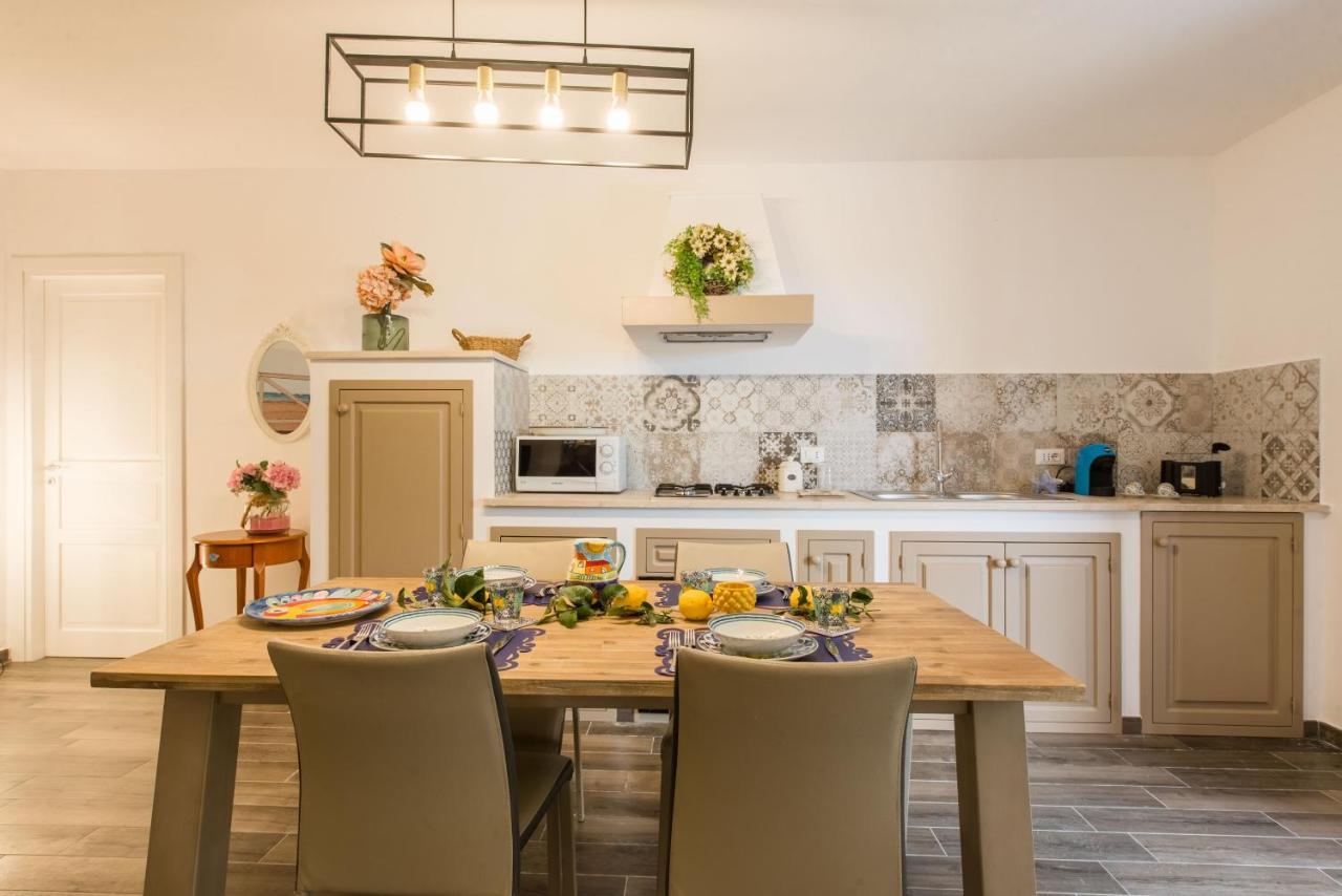 מונדלו Villa Cinzia-150 Mt From The Beach מראה חיצוני תמונה