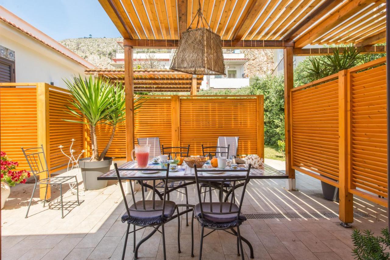 מונדלו Villa Cinzia-150 Mt From The Beach מראה חיצוני תמונה