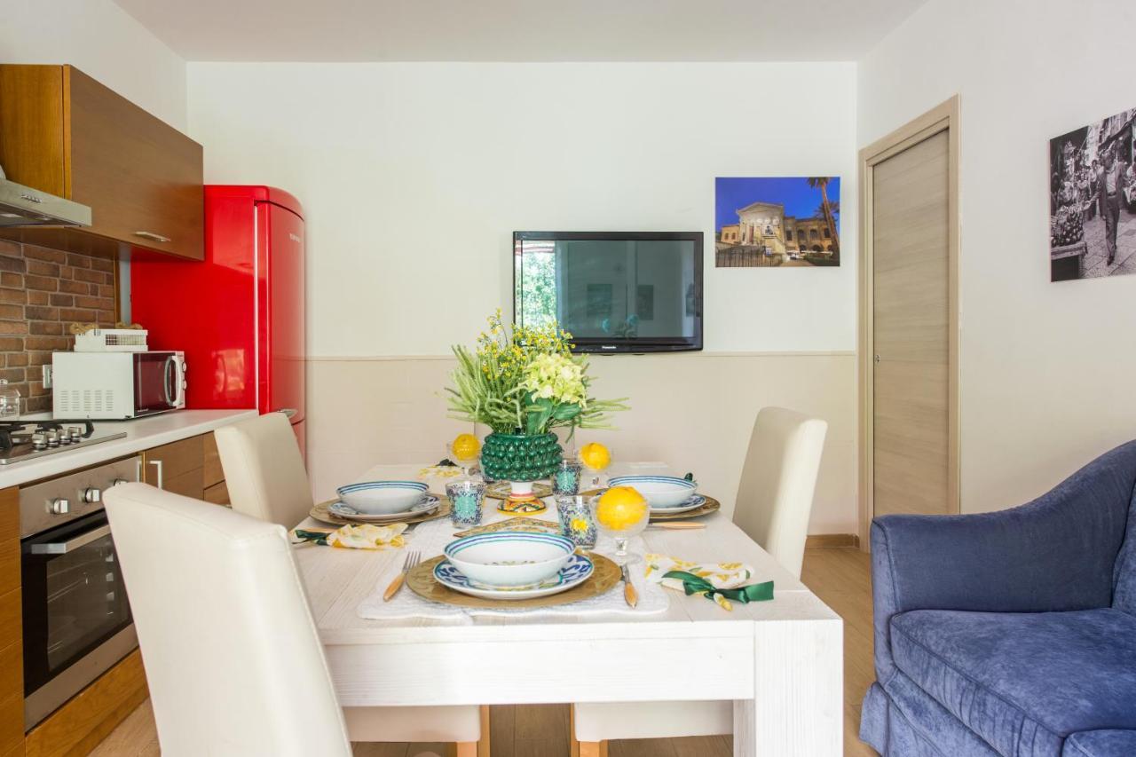 מונדלו Villa Cinzia-150 Mt From The Beach מראה חיצוני תמונה