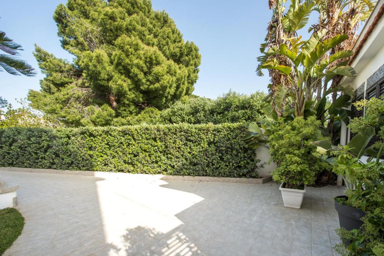 מונדלו Villa Cinzia-150 Mt From The Beach מראה חיצוני תמונה